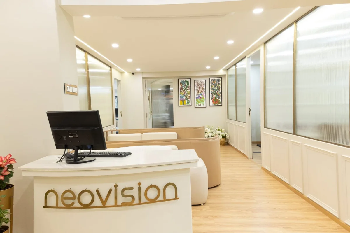 NeoVision Eye Hospital reception, New Palasia Indore